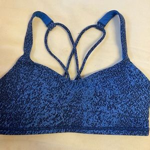 Lululemon Free to Be Bra
